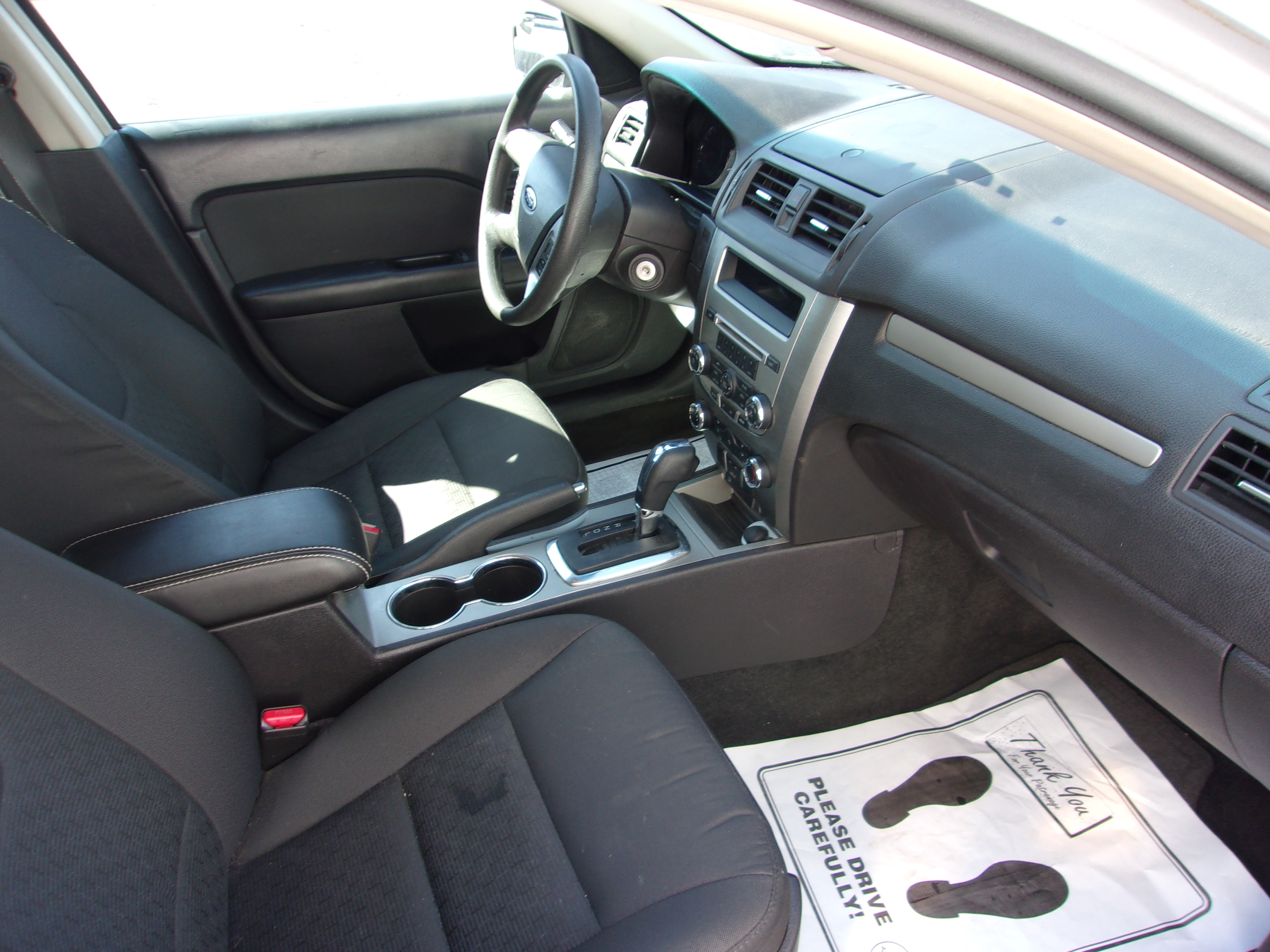Used 2012 Ford Fusion SE FWD image 4
