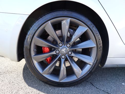 Used 2017 Tesla Model S P100D image 30