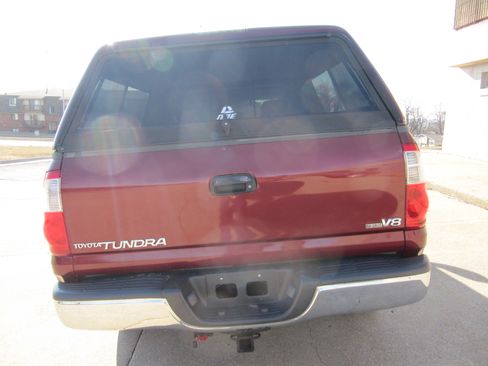 Used 2006 Toyota Tundra Darrell Waltrip Edition image 6