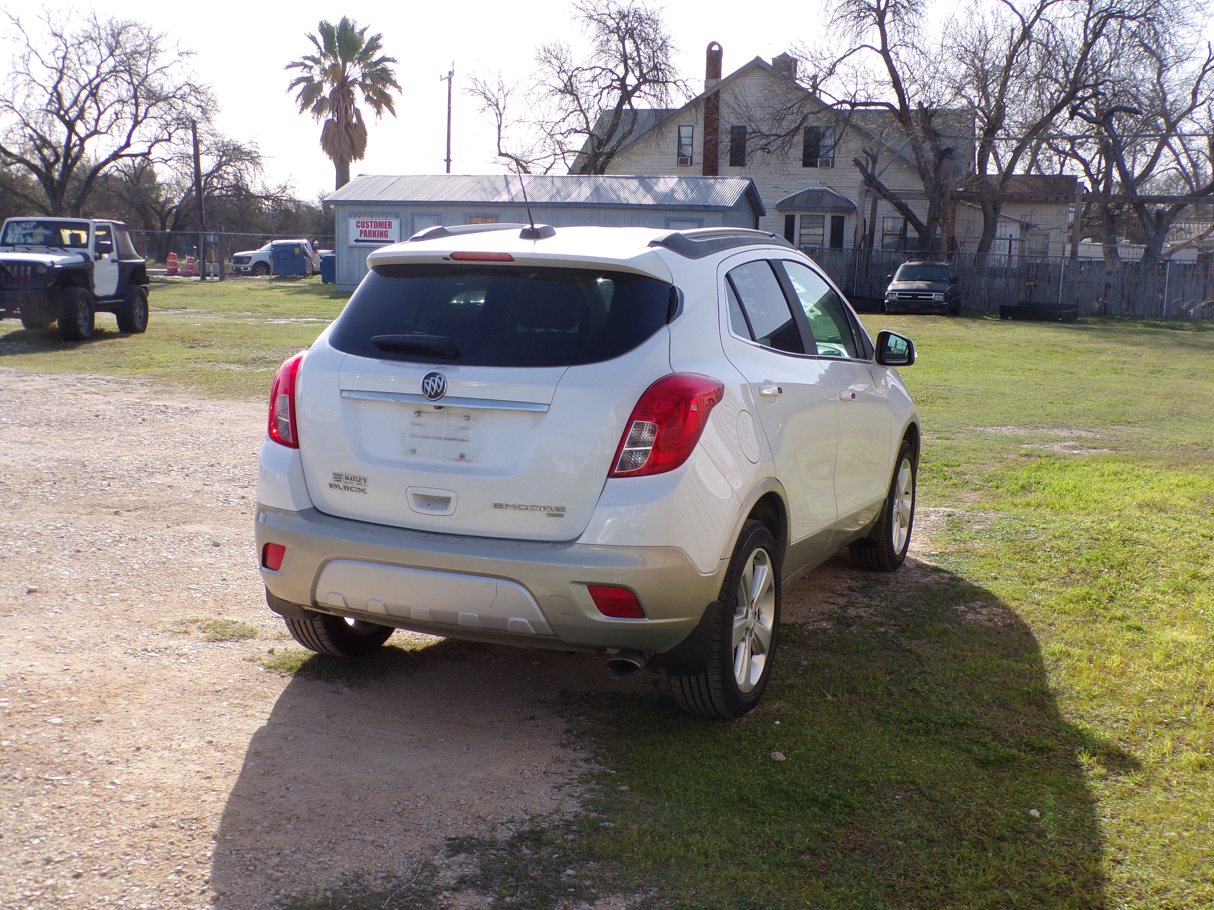 Used 2015 Buick Encore Convenience AWD/4WD image 4