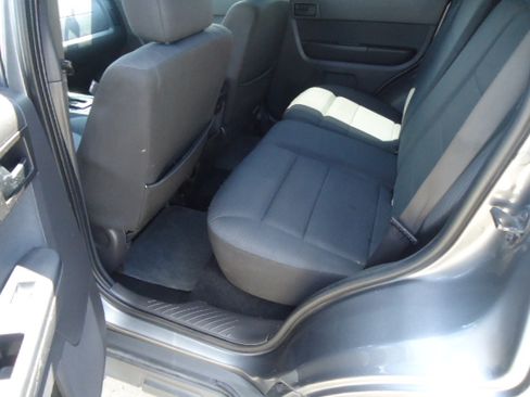 Used 2012 Ford Escape XLT image 12
