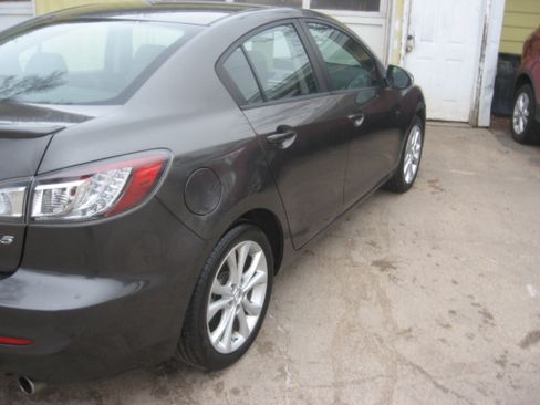 Used 2010 MAZDA MAZDA3 s image 4