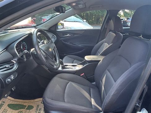 Used 2016 Chevrolet Malibu LT FWD image 22