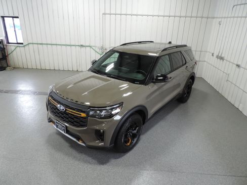 Used 2026 Ford Explorer 4WD Tremor image 19