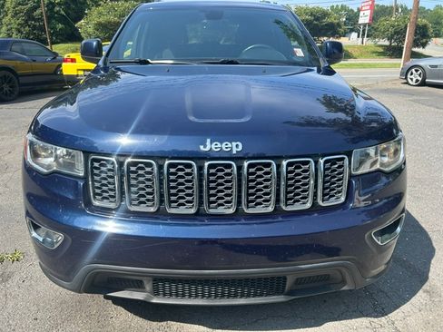 Used 2017 Jeep Grand Cherokee 2WD Laredo image 8