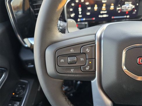 New 2026 GMC Sierra 1500 Elevation image 18