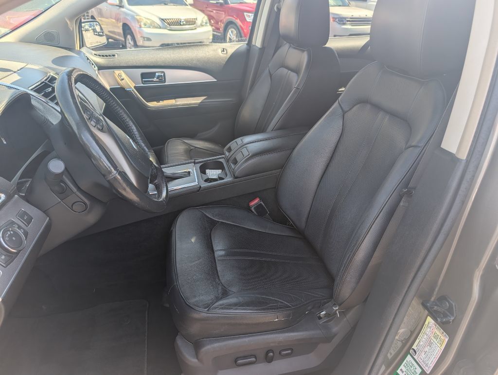Used 2012 Lincoln MKX AWD w/ Premium Package image 7