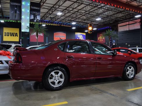 Used 2005 Chevrolet Impala LS FWD image 14