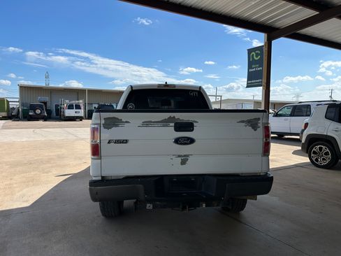 Used 2014 Ford F150 4x4 SuperCrew image 4
