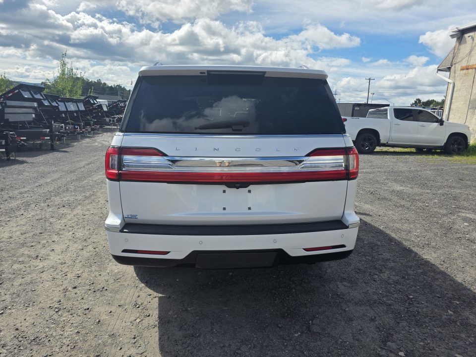 Used 2019 Lincoln Navigator 4WD Reserve image 6