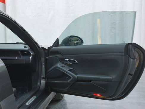 Used 2014 Porsche 911 Carrera 4S image 73