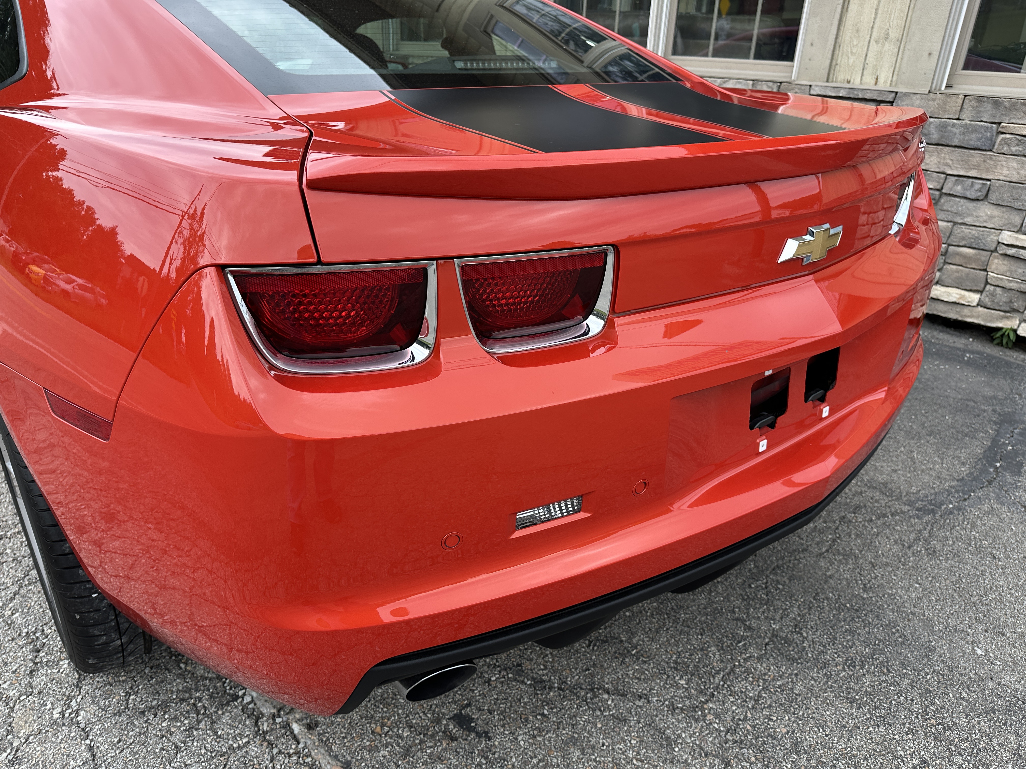 Used 2010 Chevrolet Camaro SS Coupe w/ 2SS RWD image 8
