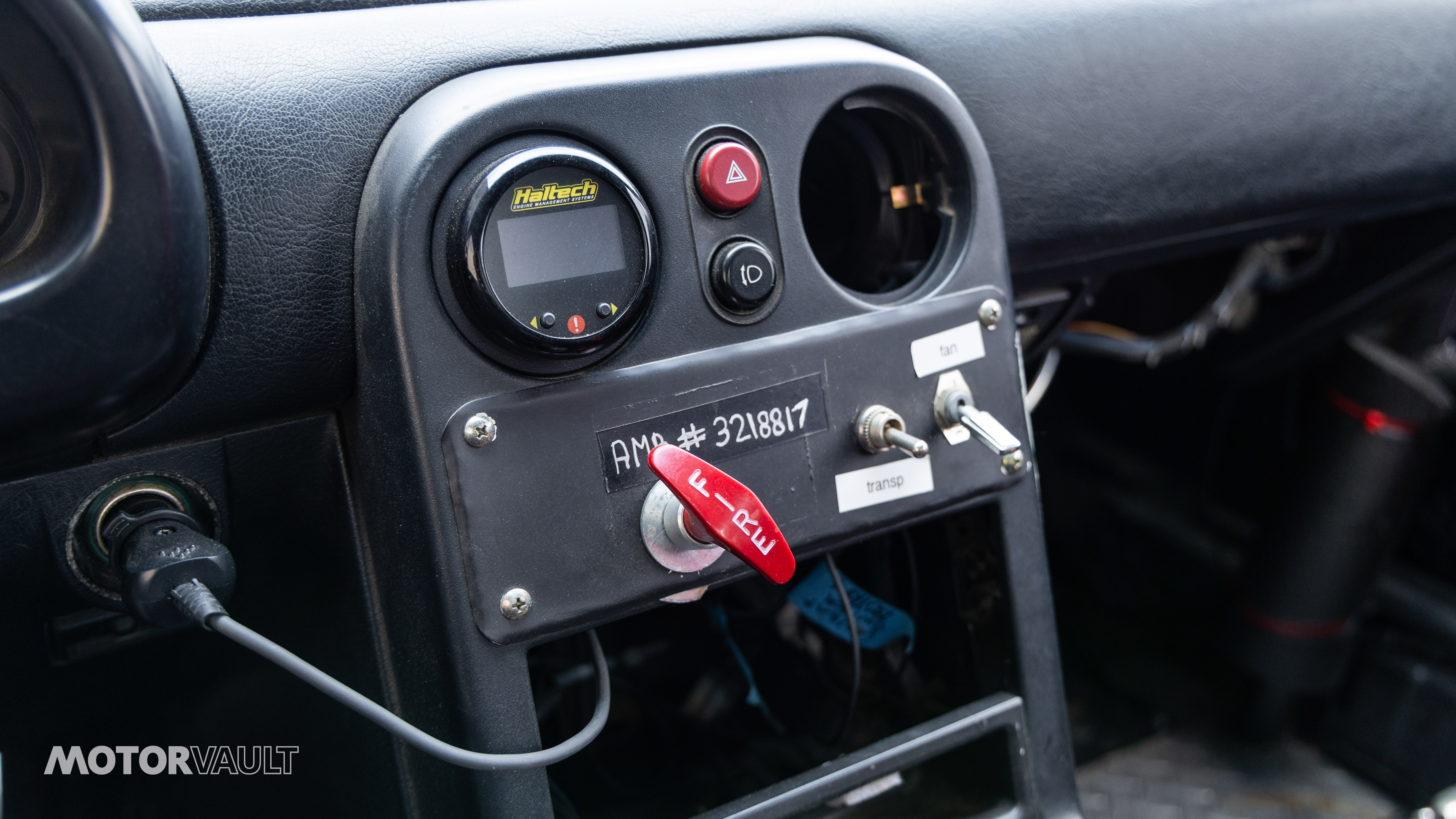 Used 1993 MAZDA MX-5 Miata Club Spec RWD image 29