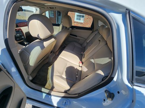 Used 2010 Chevrolet Impala LT image 15