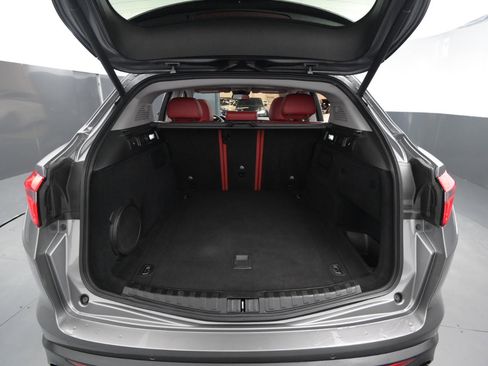 Used 2019 Alfa Romeo Stelvio Ti image 45