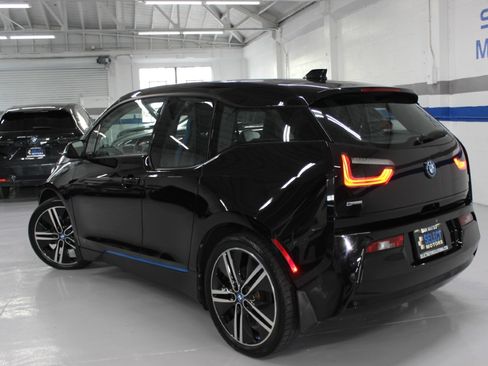 Used 2017 BMW i3 w/ Range Extender RWD image 11