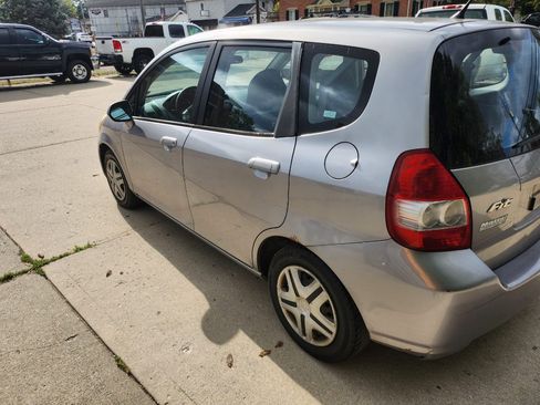 Used 2008 Honda Fit image 7