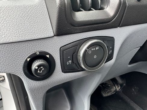 Used 2019 Ford Transit 350 image 13