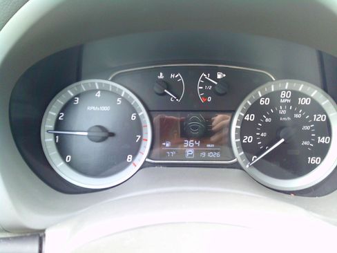 Used 2013 Nissan Sentra SV FWD image 12