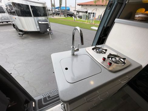 Used 2021 Mercedes-Benz Sprinter 4500 image 21