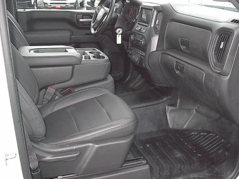 Used 2020 Chevrolet Silverado 2500 W/T image 11