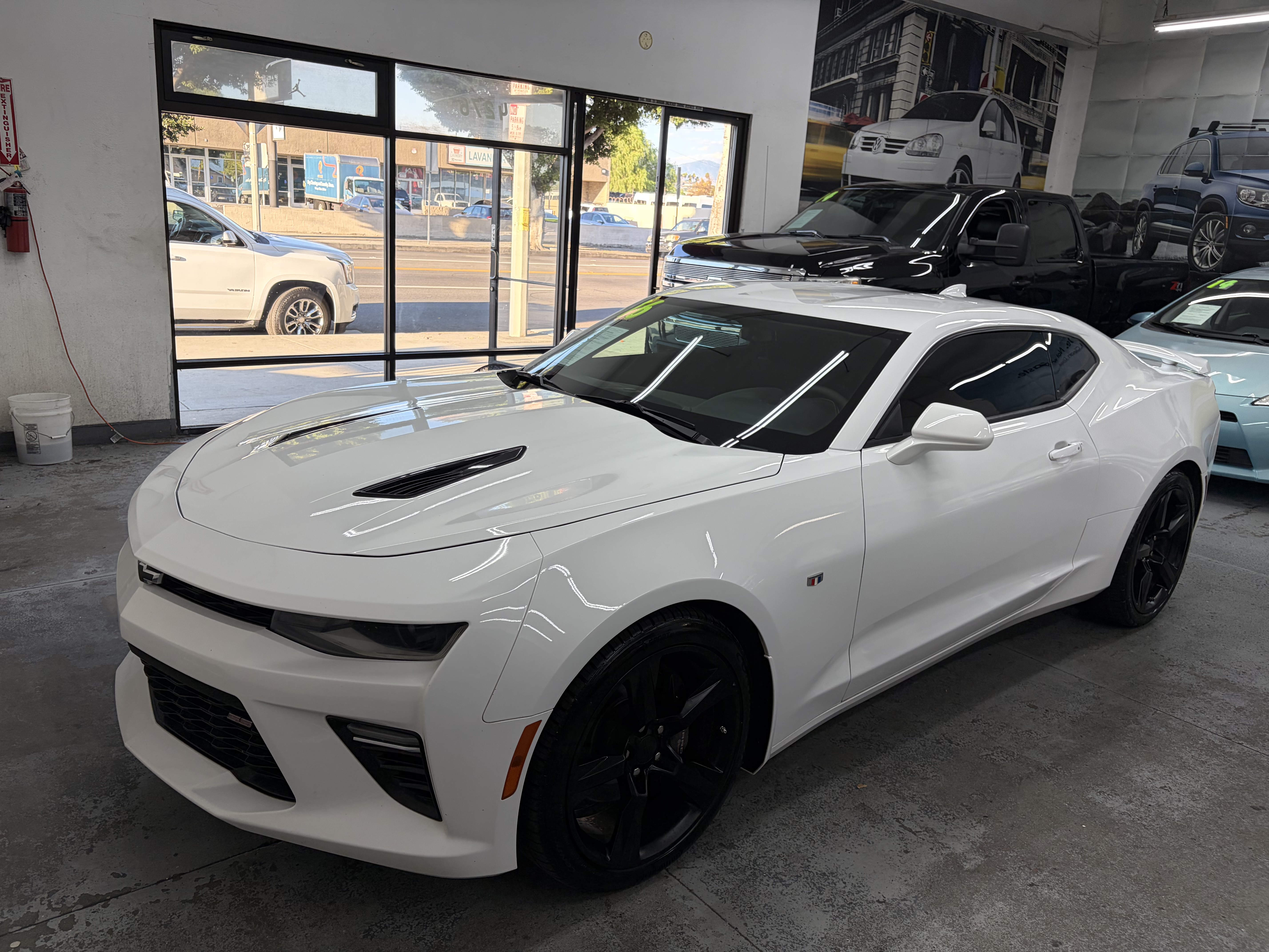 Used 2016 Chevrolet Camaro SS Coupe RWD image 2