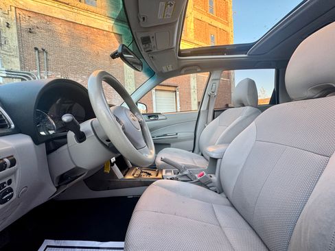 Used 2012 Subaru Forester 2.5X Premium image 9