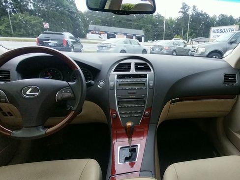 Used 2012 Lexus ES 350 Luxury FWD image 19