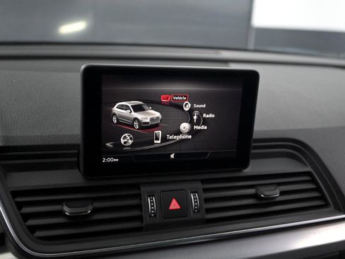 Used 2020 Audi Q5 2.0T Premium image 26