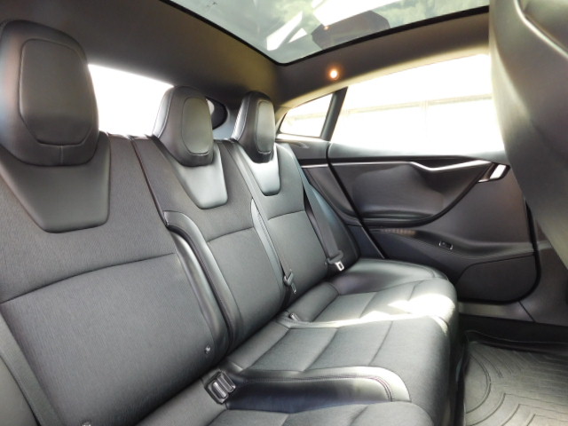 Used 2018 Tesla Model S AWD image 22