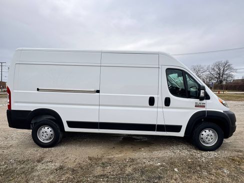 Used 2022 RAM ProMaster 2500 image 5