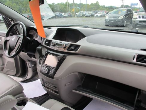 Used 2016 Honda Odyssey EX-L image 34