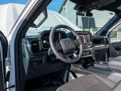 Used 2023 Ford F150 XL image 48