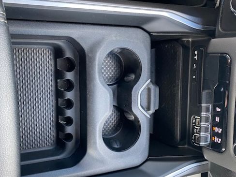 Used 2019 RAM 1500 Big Horn image 12