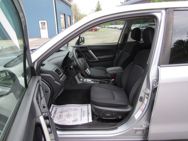 Used 2018 Subaru Forester 2.5i Premium AWD/4WD image 15