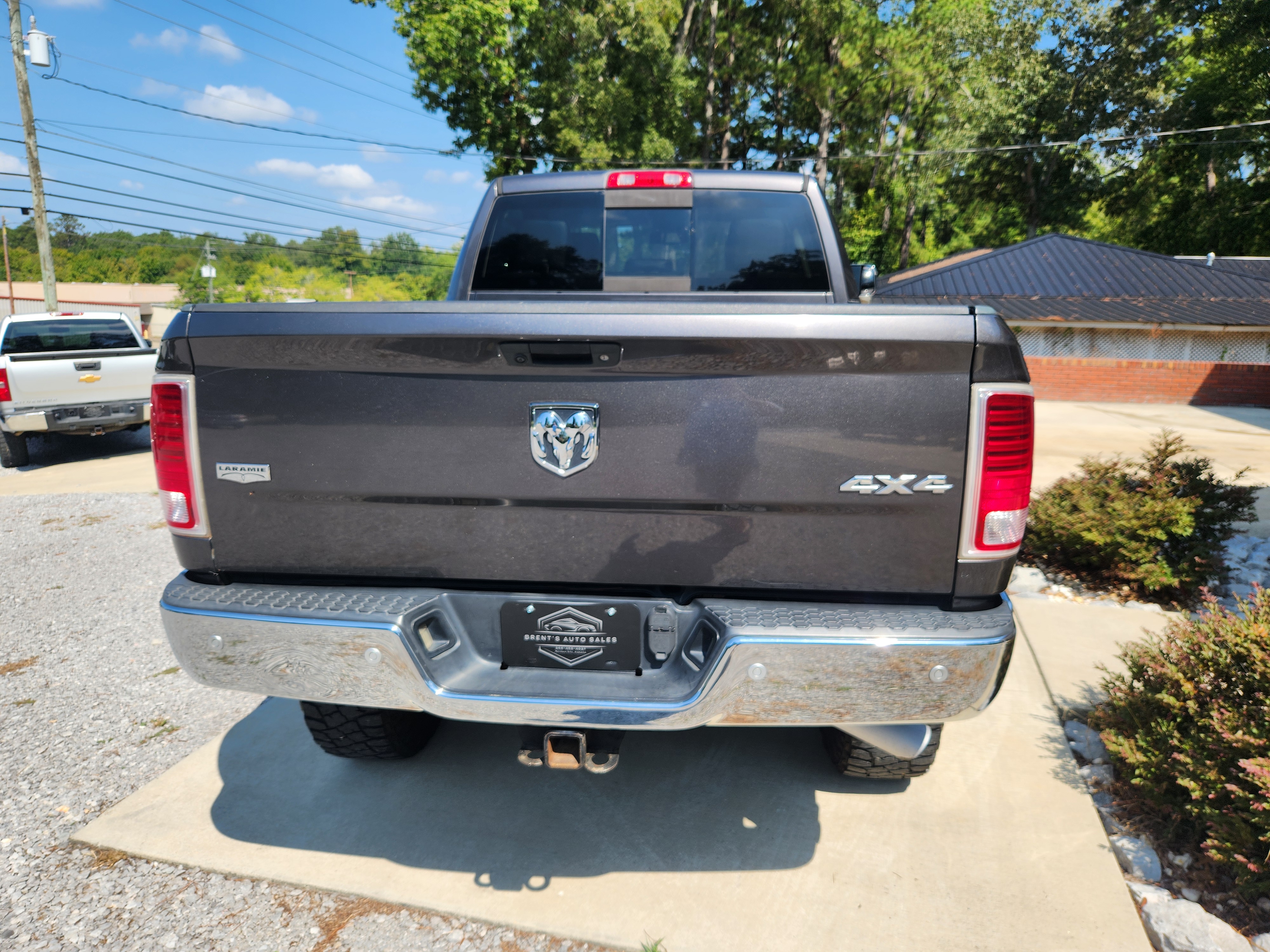 Used 2017 RAM 2500 4x4 Crew Cab Laramie image 7