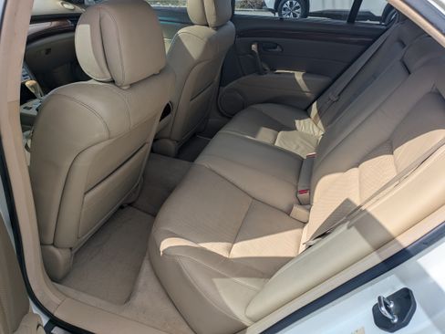 Used 2005 Acura RL image 7