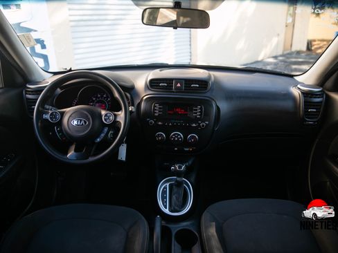Used 2015 Kia Soul image 8