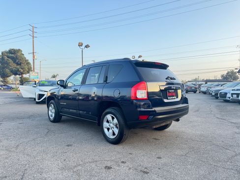 Used 2013 Jeep Compass Latitude image 4