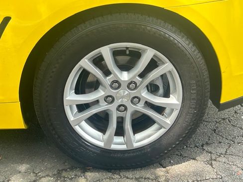 Used 2015 Chevrolet Camaro LS Coupe RWD image 23