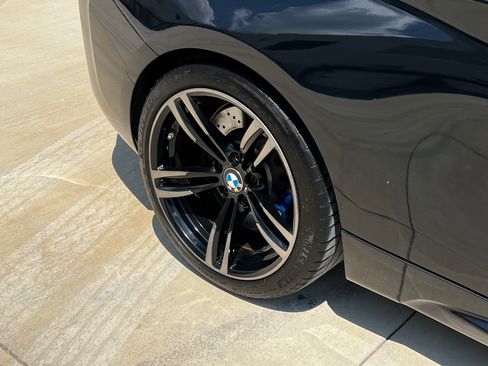 Used 2017 BMW M2 image 21