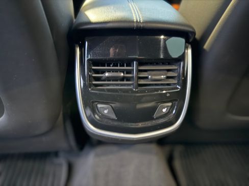 Used 2017 Cadillac XTS Premium Luxury image 14