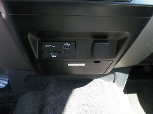 Used 2015 Ford F150 2WD SuperCrew image 15