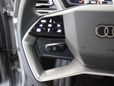 Used 2024 Audi Q4 e-tron quattro Premium Plus AWD/4WD image 26