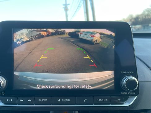 Used 2022 Nissan Altima 2.5 SR image 16