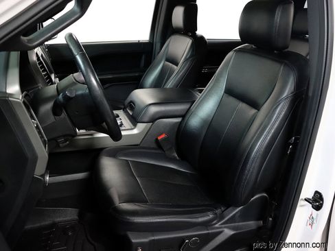 Used 2019 Ford Expedition Max XLT w/ Equipment Group 201A image 9