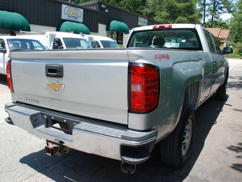 Used 2015 Chevrolet Silverado 2500 image 6