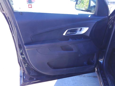 Used 2013 Chevrolet Equinox LT image 9