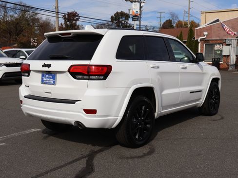 Used 2019 Jeep Grand Cherokee Altitude image 7