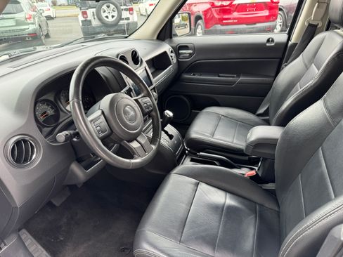 Used 2015 Jeep Patriot High Altitude image 6